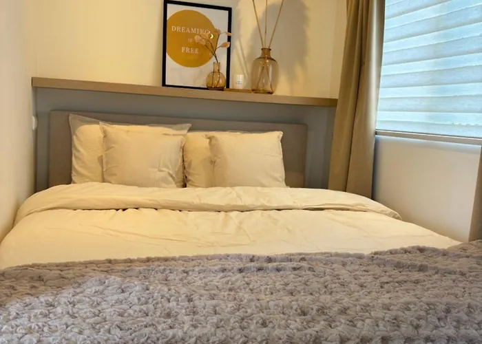 Tiny House T Kleine Paradijs Bed & Breakfast